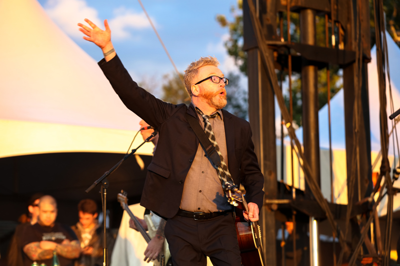 Dave King of Flogging Molly_Riot_AlexKluft