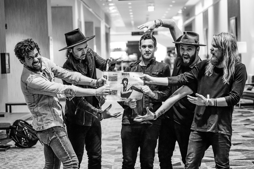Grizfolk_72dpi