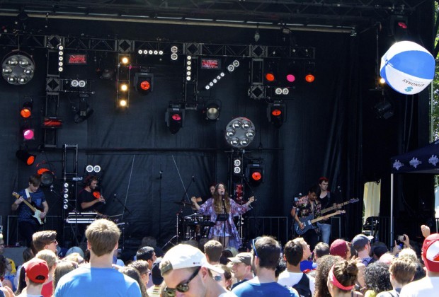 students performing music festivals berklee