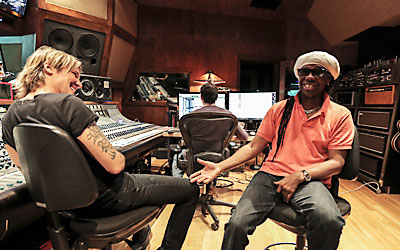 Keith Urban with Nile Rodgers in studio