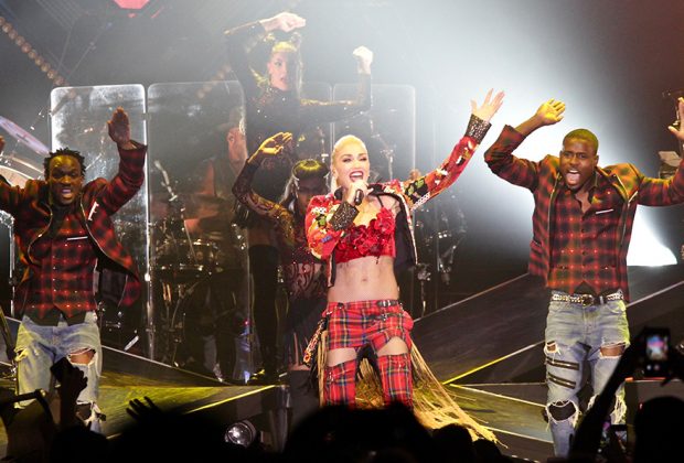 Gwen Stefani and Eve at The Forum - photo by Alex Seyum