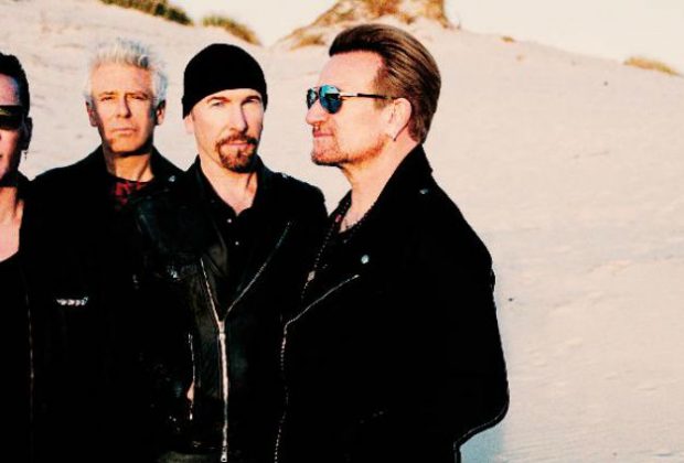 U2 Joshua Tree Tour - Title Trackers petition - photo by Anton Corbijn