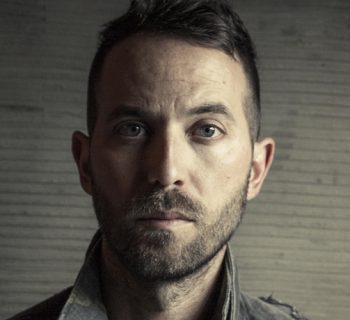 Mondo Cozmo cover story - photo credit; Travis Shinn