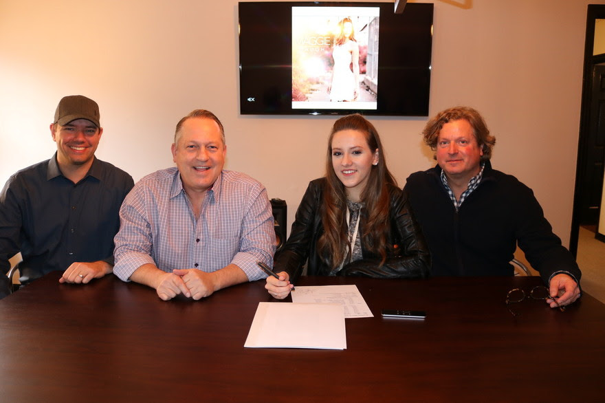 Maggie Baugh signs with Cold River Records