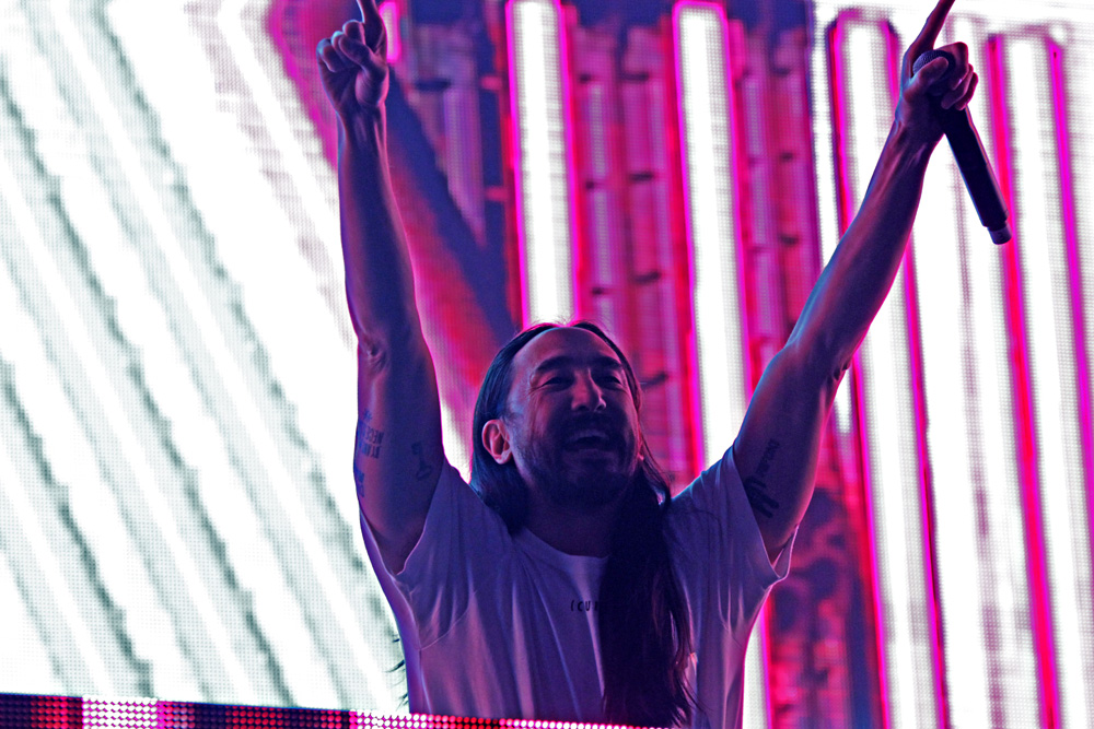 Steve AOKI at 97.1's Amplify event - photo credit: Xxposure Photography