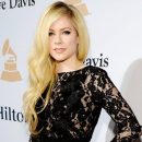 Avril Lavigne signs with BMG