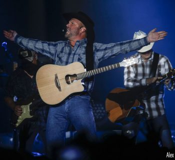 Garth Brooks