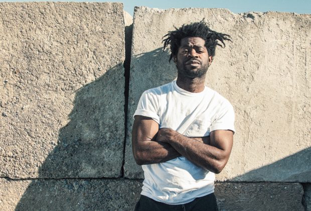 R.LUM.R