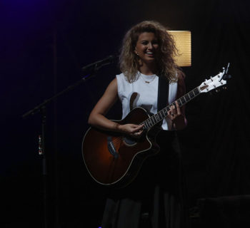 Tori Kelly