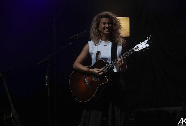 Tori Kelly