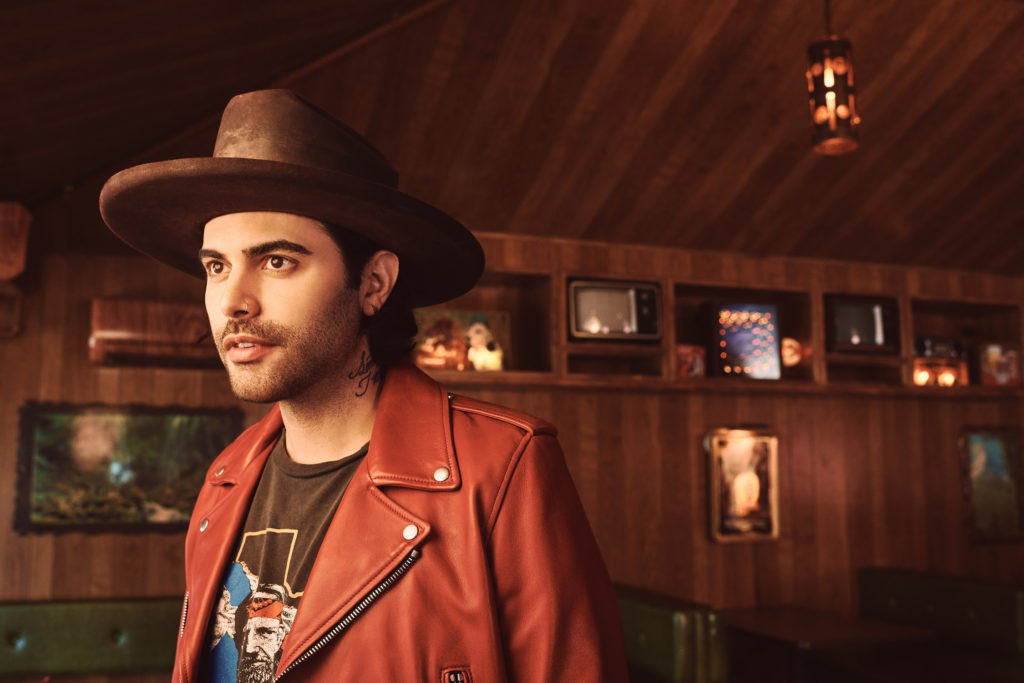 Singer/Songwriter Niko Moon signs to RCA Nashville