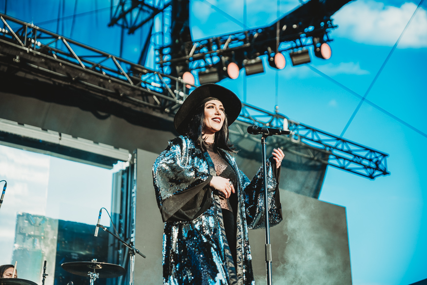 HK2_8929 – Music Connection Magazine