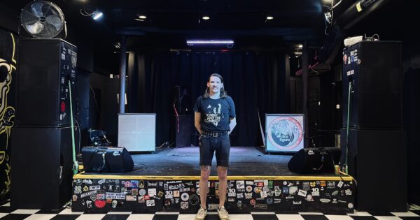 The Art of Sound at the Awesome Skid Row Garage - Vimarsana News