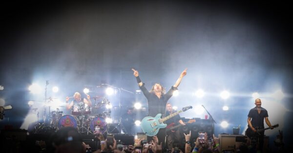 Foo Fighters Heroic Stand Continues in Seattle