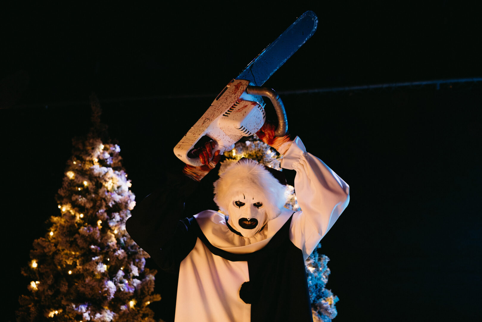 HHN-2026-Terror-Tram-12-1619x1080.jpg